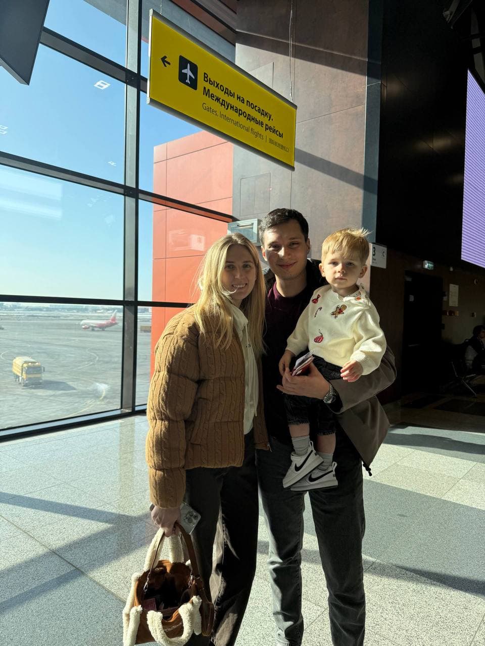 ✈️ Из Москвы перемещенмся в Ереван Продолжаю делиться хроникой своего большого трипа. Начало тут. 2 часов едва - изображение 2